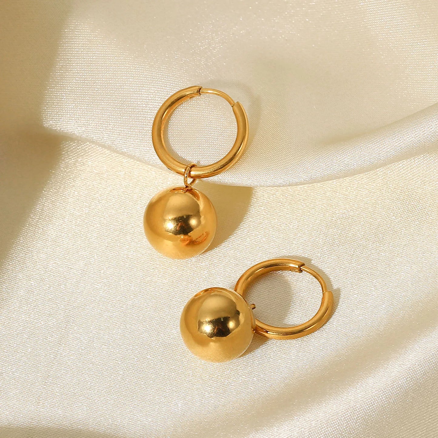 Celestial – Luna Gold Earrings