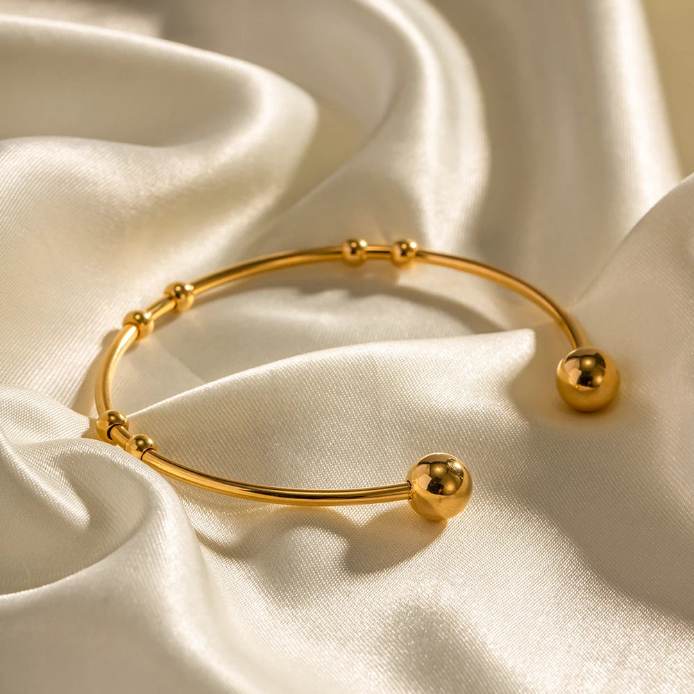 Celestial – Nebula Gold Ring