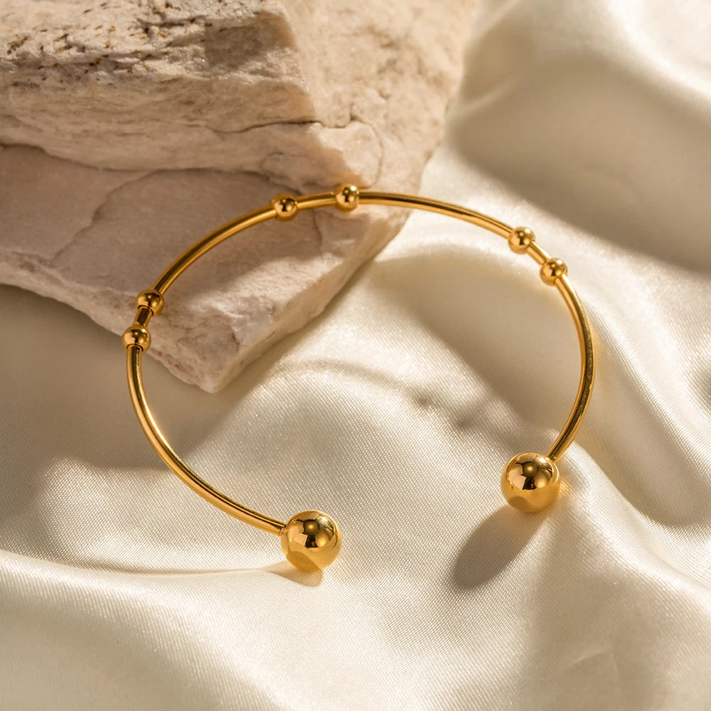 Celestial – Nebula Gold Ring