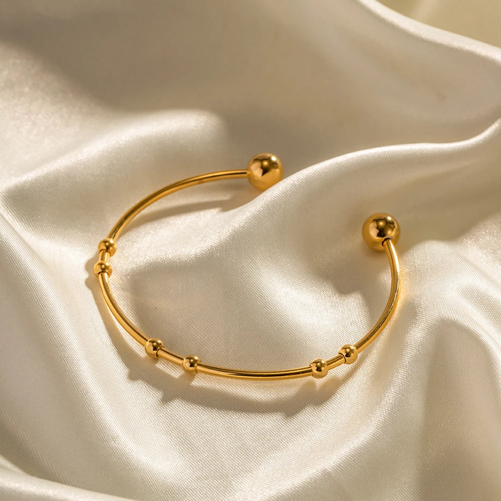 Celestial – Nebula Gold Ring
