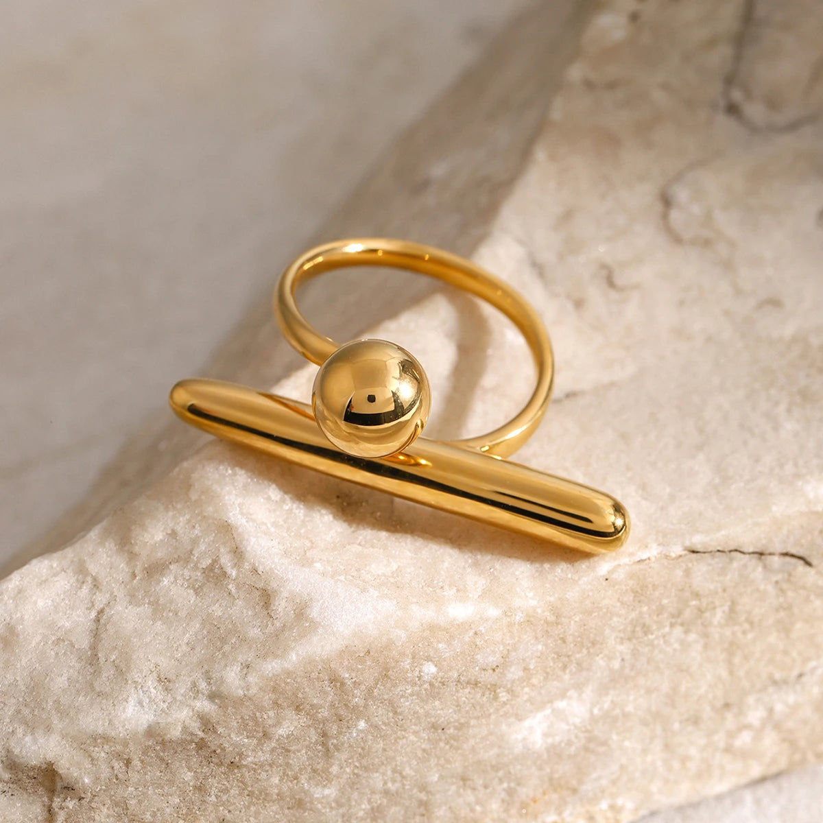 Celestial – Ray Gold Ring